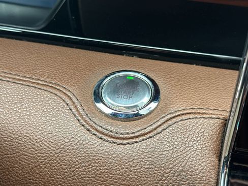 Used 2022 Lincoln Navigator Reserve AWD/4WD image 24