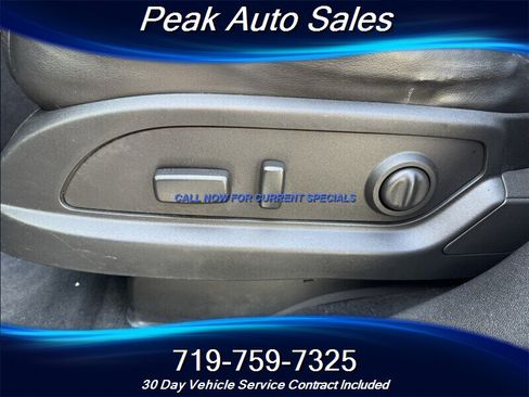 Used 2012 GMC Acadia SLT AWD/4WD image 18