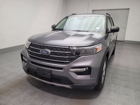 Used 2022 Ford Explorer XLT w/ Equipment Group 202A AWD/4WD image 15