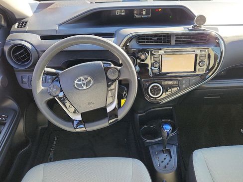 Used 2018 Toyota Prius C One w/ Carpet Mat Package image 11