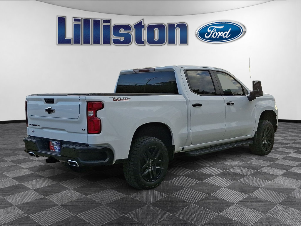 Used 2023 Chevrolet Silverado 1500 LT Trail Boss w/ Protection Package AWD/4WD image 4