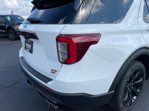 Used 2022 Ford Explorer ST w/ Equipment Group 401A AWD/4WD image 42