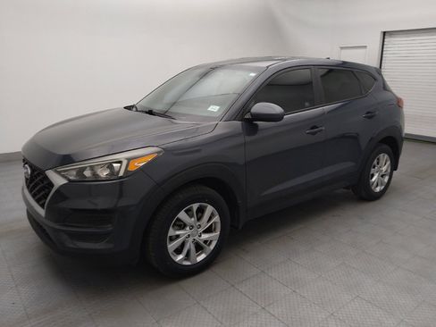 Used 2021 Hyundai Tucson SE w/ Cargo Package image 2