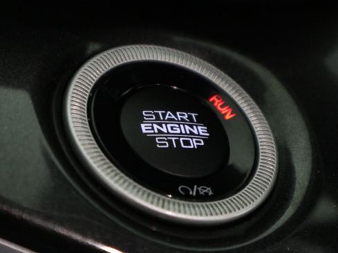 Used 2023 Jeep Grand Cherokee L Laredo AWD/4WD image 33
