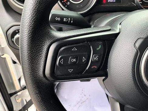 Used 2022 Jeep Wrangler Sport AWD/4WD image 30