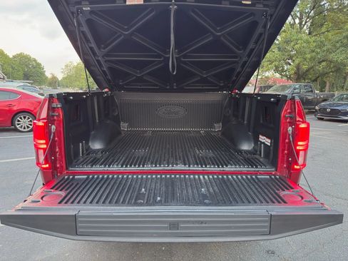 Used 2018 Ford F150 Platinum w/ Equipment Group 701A Luxury AWD/4WD image 7