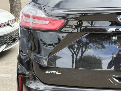Used 2024 Ford Edge SEL AWD/4WD image 6