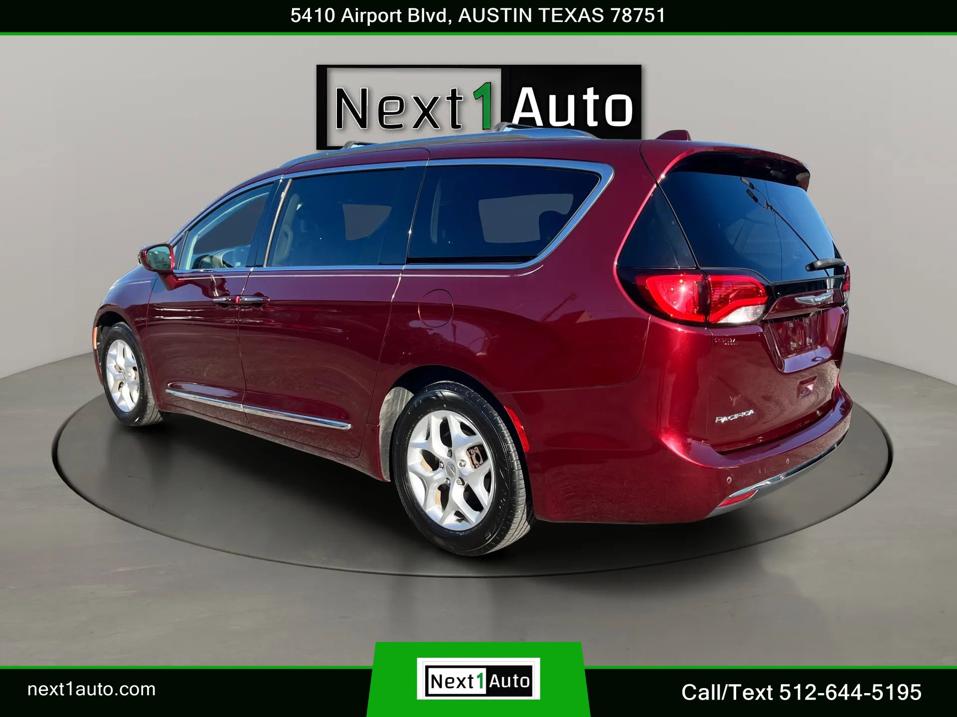 Used 2018 Chrysler Pacifica Touring-L Plus w/ Tire & Wheel Group FWD image 14