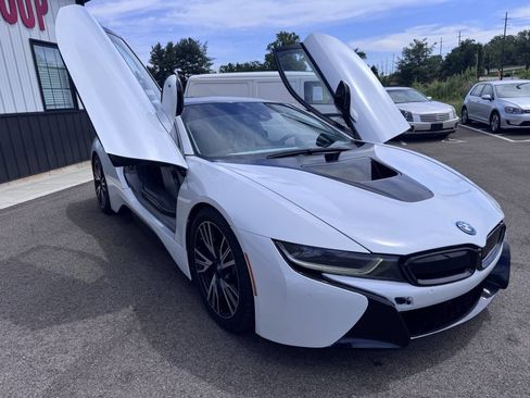 Used 2016 BMW i8 AWD/4WD image 7