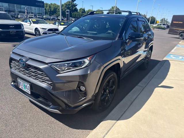 Used 2021 Toyota RAV4 XSE AWD/4WD image 3