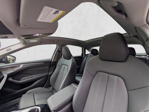 New 2026 Audi A6 Prestige image 18