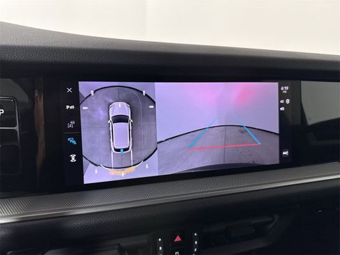 Certified 2025 Porsche Cayenne image 29