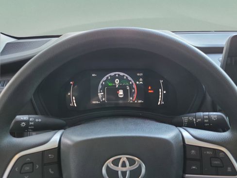 Certified 2025 Toyota Grand Highlander FWD image 14