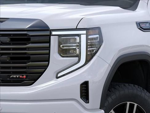 New 2026 GMC Sierra 1500 AT4 w/ AT4 Premium Package AWD/4WD image 10