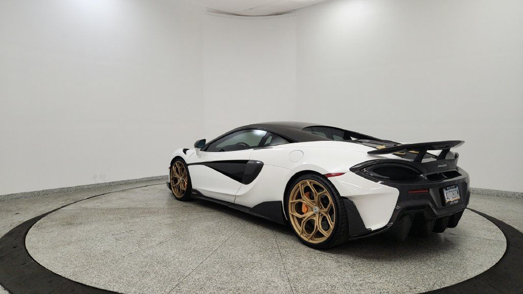 Used 2019 McLaren 600LT RWD image 3