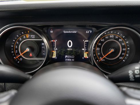 Used 2022 Jeep Wrangler Unlimited Sport image 11