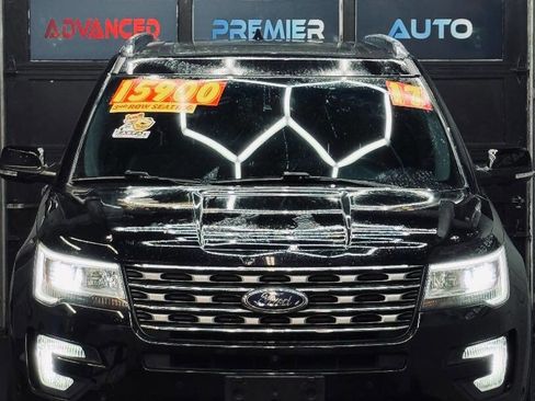 Used 2017 Ford Explorer Limited w/ Equipment Group 303A image 5