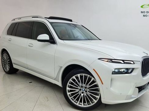 Used 2026 BMW X7 xDrive40i AWD/4WD image 1