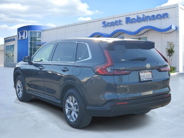 Used 2025 Honda CR-V LX image 3