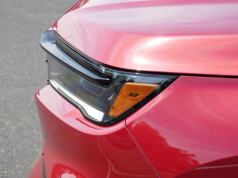 Used 2025 Honda Pilot Black Edition image 16