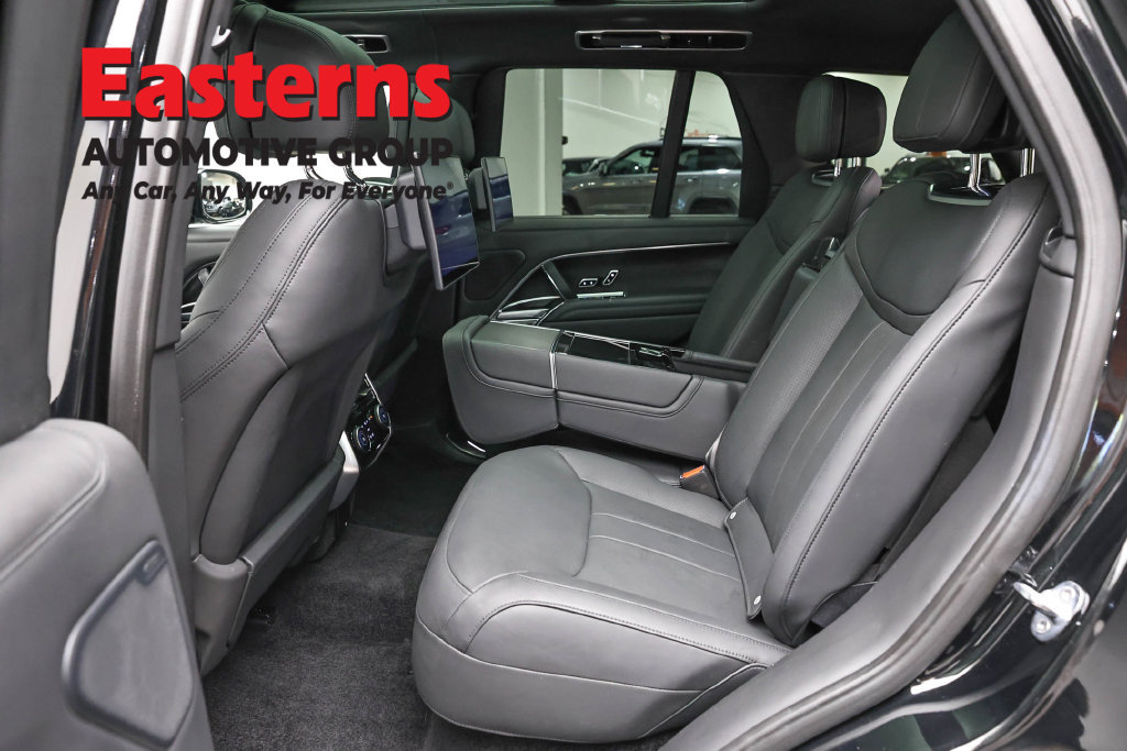 Used 2023 Land Rover Range Rover Autobiography AWD/4WD image 24