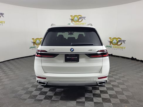 New 2026 BMW X7 xDrive40i image 6