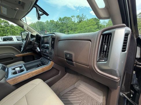 Used 2018 Chevrolet Silverado 3500 LTZ w/ Duramax Plus Package RWD image 36