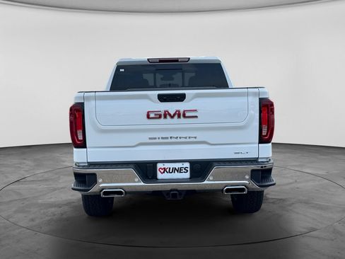 New 2026 GMC Acadia Elevation w/ Black Edition FWD image 7