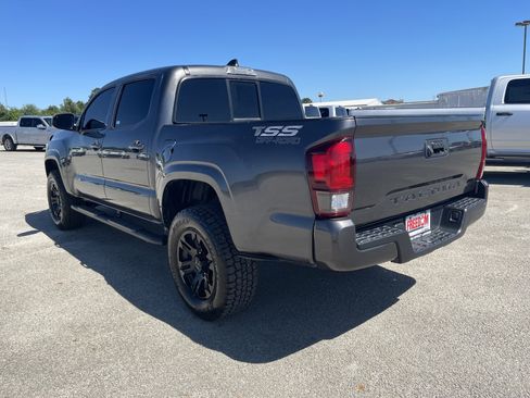 Used 2021 Toyota Tacoma SR w/ SR Convenience Package RWD image 6