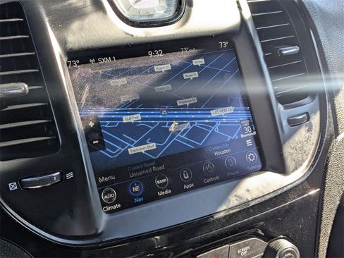 Used 2023 Chrysler 300 S image 20