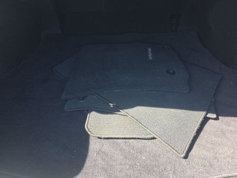 Used 2018 Toyota Camry SE image 12