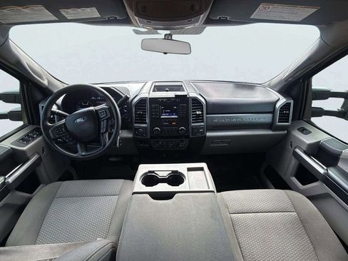 Used 2019 Ford F250 XLT w/ XLT Value Package image 9