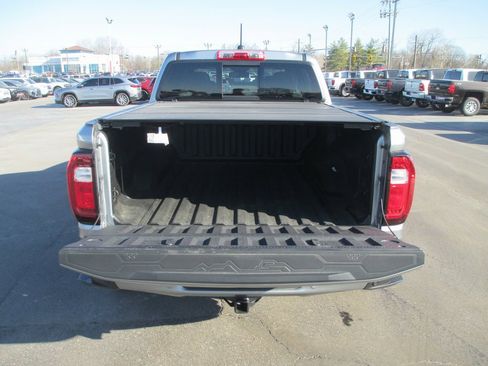 Certified 2025 GMC Canyon AT4 w/ Technology Plus Package image 8