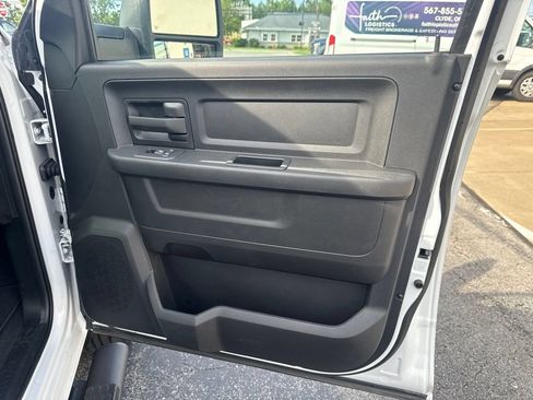 Used 2025 RAM 2500 Tradesman w/ Safety Group AWD/4WD image 32
