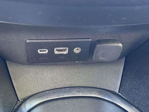 Used 2024 Chevrolet Malibu LT FWD image 28