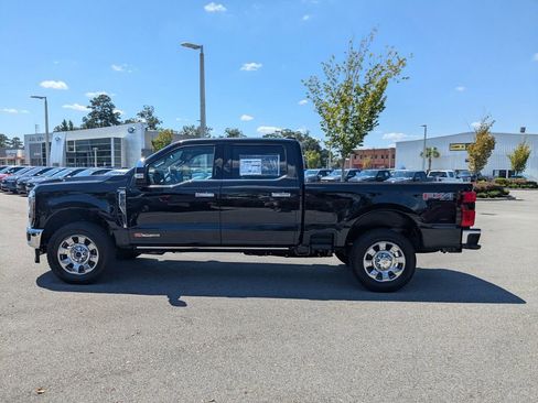 New 2026 Ford F250 King Ranch w/ Chrome Package image 9