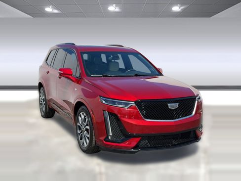 Used 2024 Cadillac XT6 Sport w/ LPO, Onyx Lite Package AWD/4WD image 6