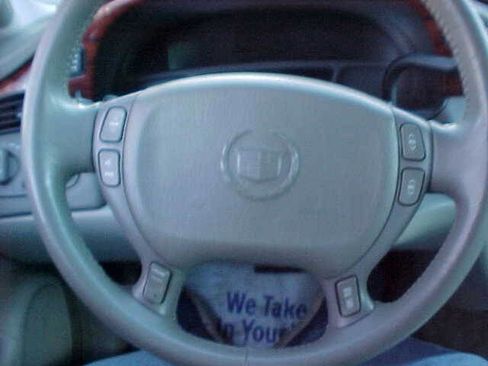 Used 2004 Cadillac De Ville image 26