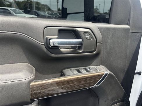 Used 2022 Chevrolet Silverado 2500 LT w/ Convenience Package RWD image 22