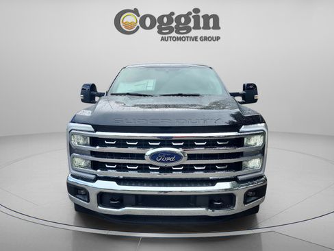 New 2026 Ford F250 Lariat image 8