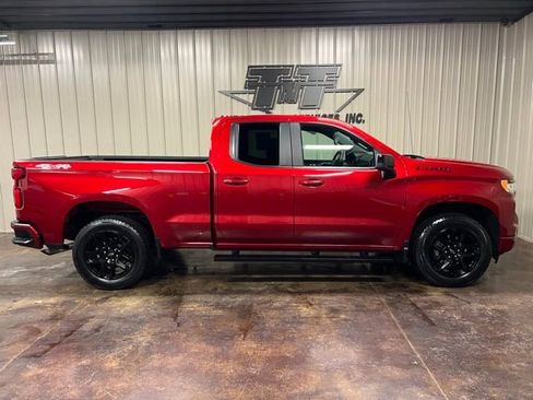 Used 2022 Chevrolet Silverado 1500 RST w/ LPO, Dark Essentials Package image 7