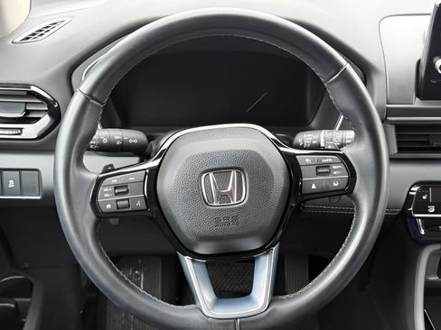 Used 2025 Honda Pilot EX-L image 15