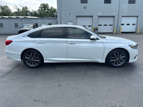 Used 2021 Honda Accord EX-L image 2