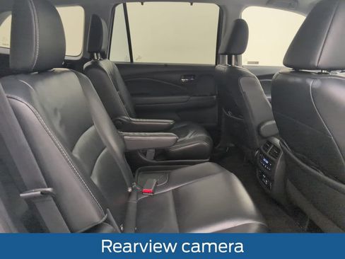 Used 2020 Honda Pilot Touring image 15