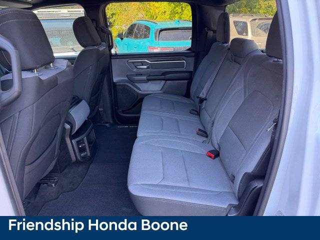 Used 2021 RAM 1500 Big Horn AWD/4WD image 30