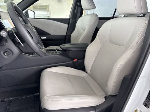 Certified 2024 Lexus TX 350 FWD w/ Technology Package image 11