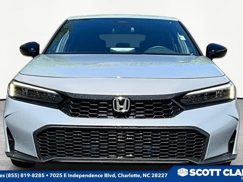 Used 2025 Honda Civic Sport image 2