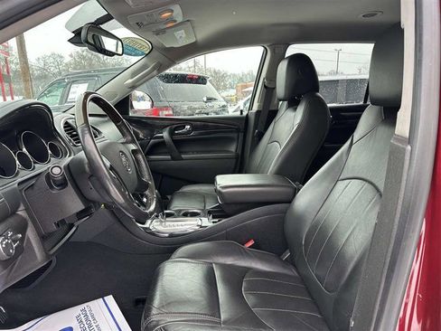 Used 2016 Buick Enclave Leather image 9