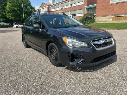 Used 2014 Subaru Impreza 2.0i AWD/4WD image 5