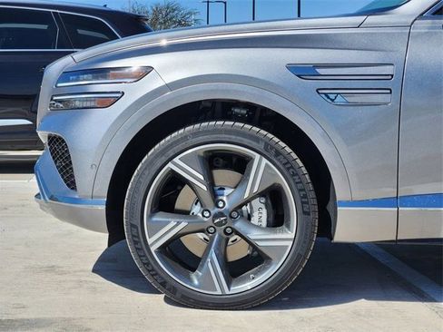 Used 2025 Genesis GV80 2.5T Prestige image 6